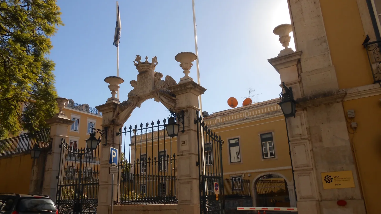 Gated entrance to the Lisbon palace housing CPLP headquarters, the community behind the Portugal residence permit